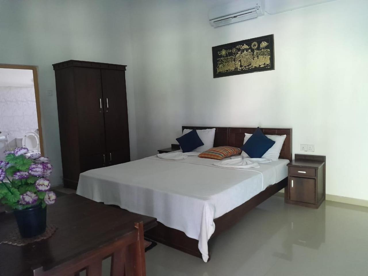 טיסמהרמה Serenity Lake Resort Yala מראה חיצוני תמונה